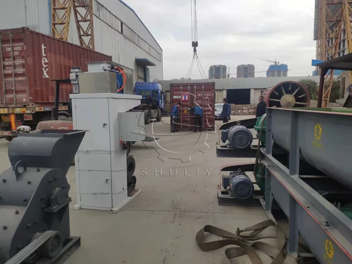 Wood Hammer Mill in the cabinet